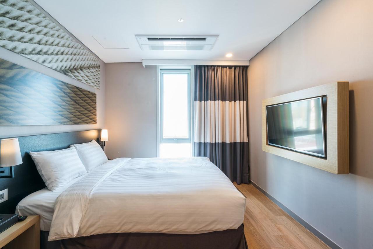 Ibis Ambassador Busan Haeundae Bagian luar foto