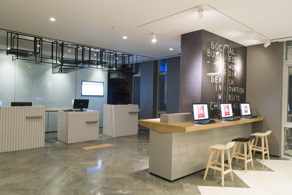 Ibis Ambassador Busan Haeundae Bagian luar foto